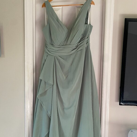 Azazie Julianna Dress Matcha Green A16 - Picture 1 of 7